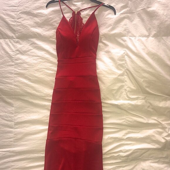 Red V-Neck Prom Dress (WORN ONCE) - Picture 2 of 3